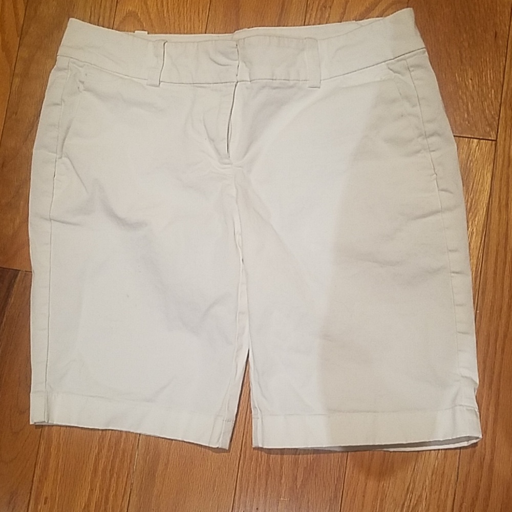 Ann Taylor Boardwalk shorts